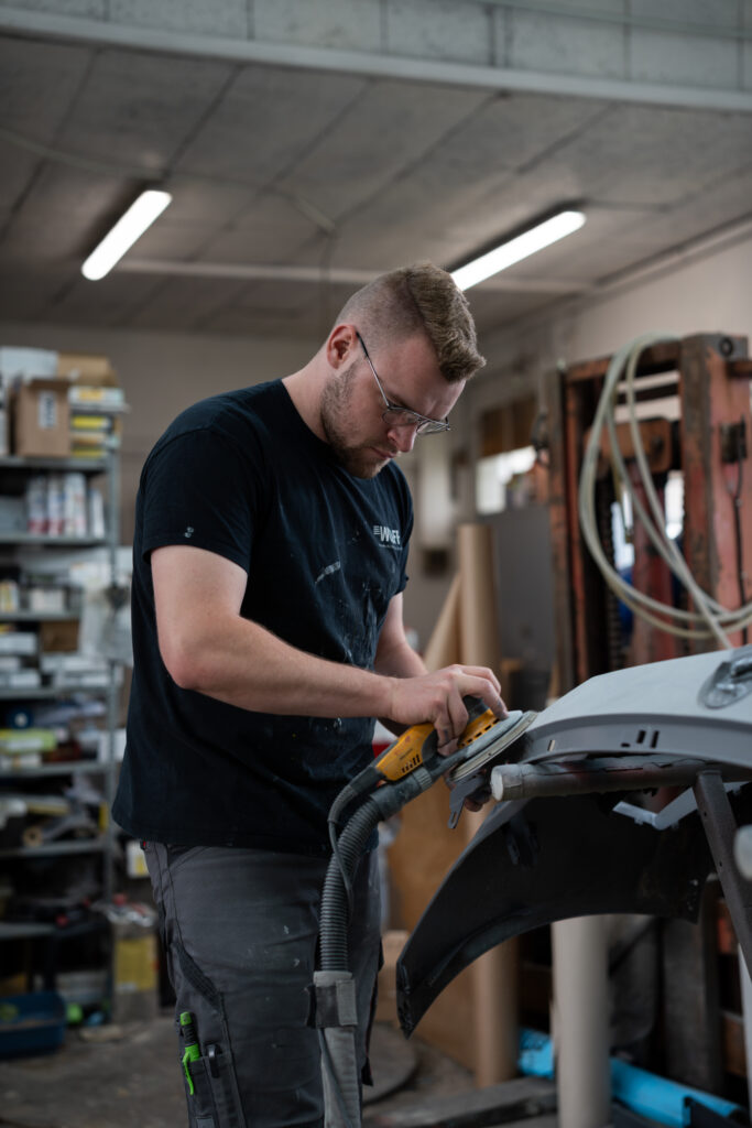 Sichtbarkeit für Handwerksbetriebe durch professionelle Medien | Münster | Lackiererei Jan Hartmann